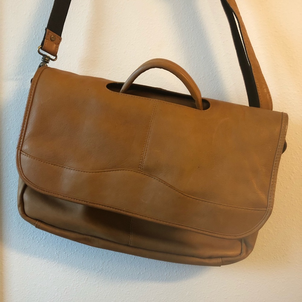 Leather briefcase - almost unused